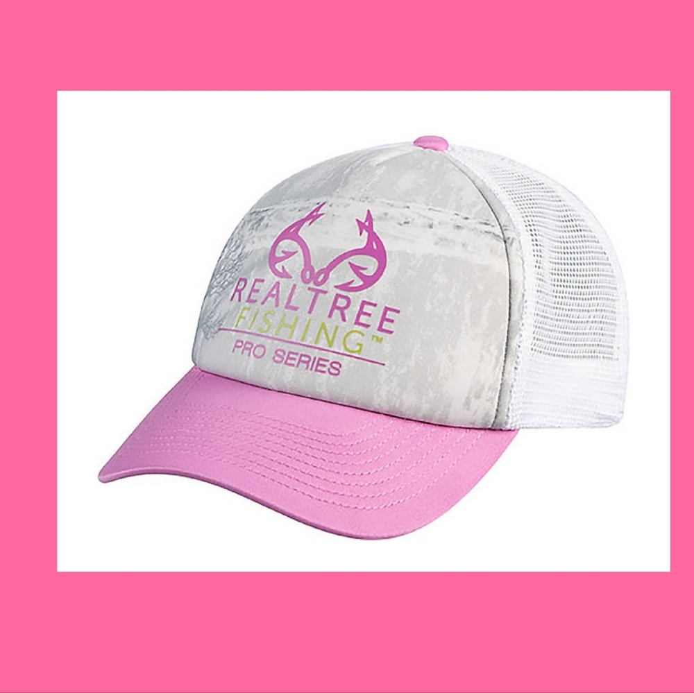 REAL TREE FISHING HAT.